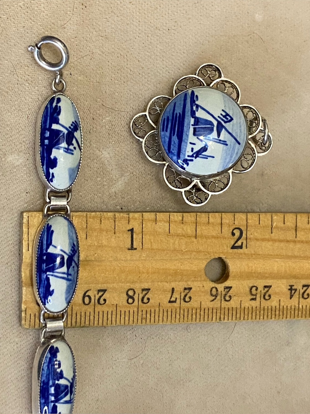 Vintage 835 Silver Delft Porcelain Bracelet & Matching Brooch Set - Picture 11 of 12